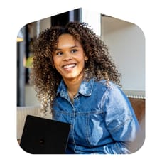 Gioya Mac Donald - Commercieel Medewerker